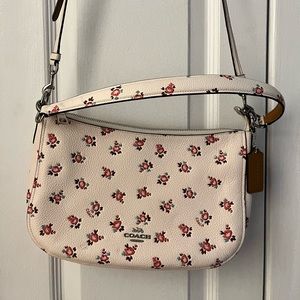 Chelsea Crossbody Floral Bloom